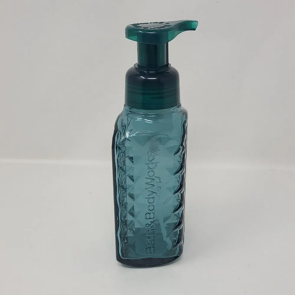 Bath & Body Works Faceted GREEN Glass Foaming Soap Dispenser Holder